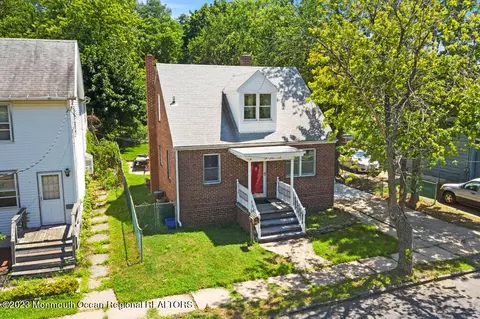 251 Raritan St, South Amboy, NJ 08879