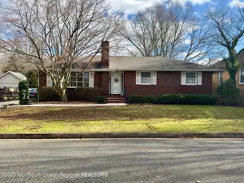 37 Glenn Ter, Vineland, NJ 08360