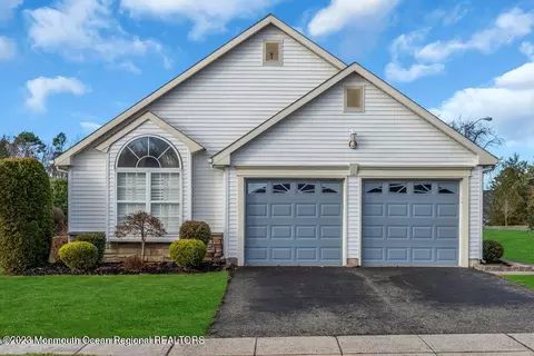 2938 Rock Hill Ln, Toms River, NJ 08755