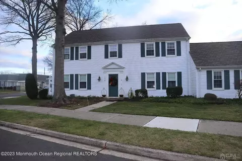 113 Gloucester Way # N, Monroe, NJ 08831