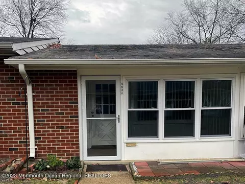 883 Balmoral Ct # C, Lakewood, NJ 08701