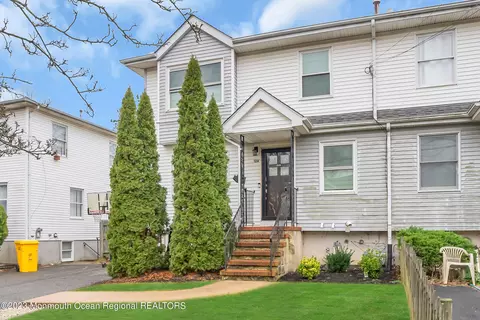 128 E 9th St, Lakewood, NJ 08701