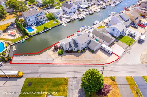 9 Catalina Dr, Brick, NJ 08723