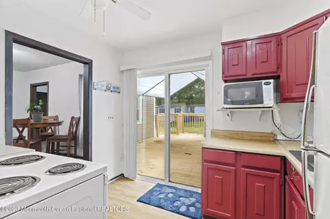 Kitchen - 45 Hampton Rd, Brick, NJ 08723 photo 2 of 2