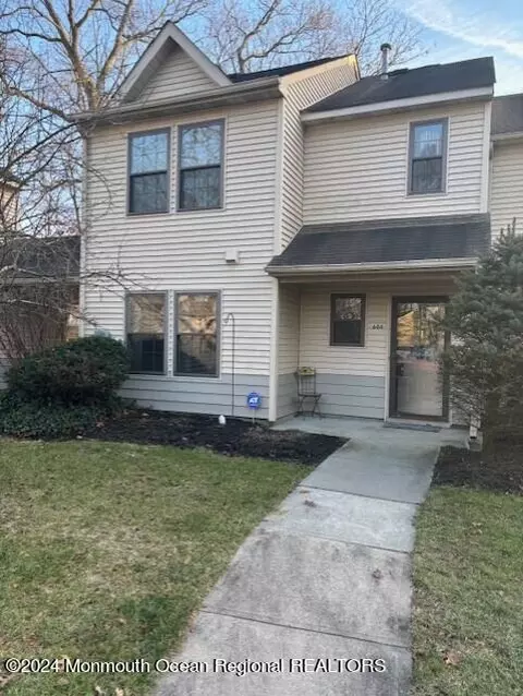 606 Bromelia Ct, Jackson, NJ 08527