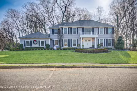 71 Green Meadow Blvd, Middletown, NJ 07748