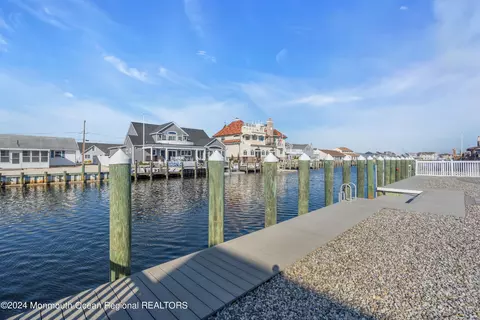 813 Spar Dr, Forked River, NJ 08731 photo 38