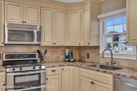 813 Spar Dr, Forked River, NJ 08731 photo 12