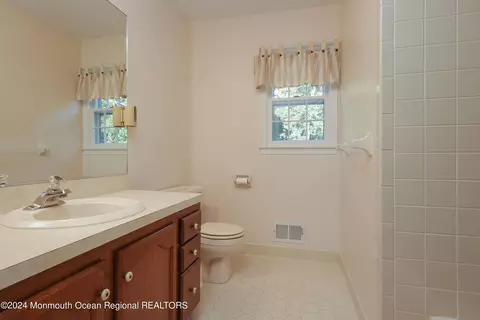 3 Longview Ct, Leonardo, NJ 07737 photo 21