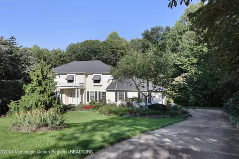3 Longview Ct, Leonardo, NJ 07737 photo 4