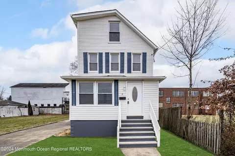 40 Water St, South River, NJ 08882