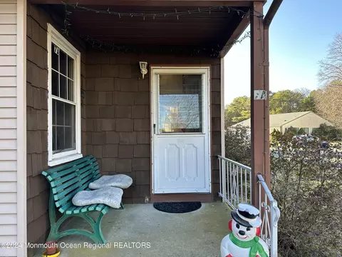 7 Spring St # A, Whiting, NJ 08759 photo 3