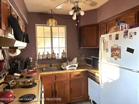 7 Spring St # A, Whiting, NJ 08759 photo 10
