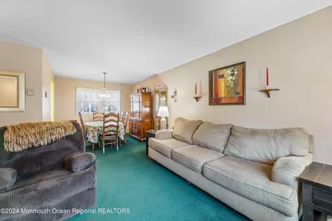391 Diamond Rd, Jackson, NJ 08527 photo 19