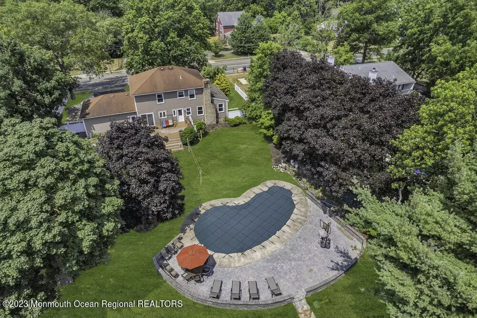 657 Clifton Ave, Toms River, NJ 08753 63 Photos Movoto