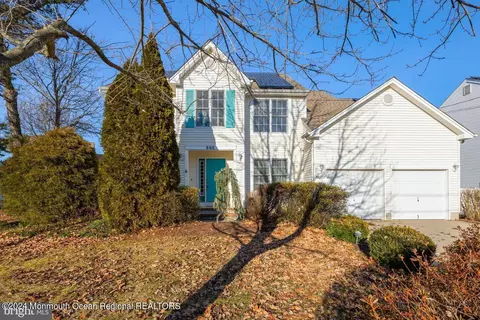 595 Shark Ln, Stafford, NJ 08050
