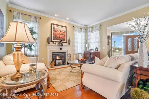 59 Eagleswood Dr, Waretown, NJ 08758 photo 8