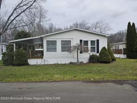 96 Village Rd, Morganville, NJ 07751