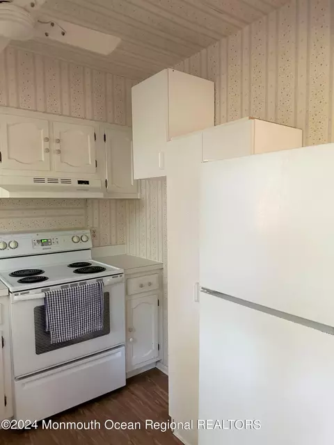 71 Sunset Rd # D, Whiting, NJ 08759 photo 5