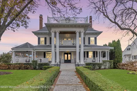 212 Crescent Pkwy, Sea Girt, NJ 08750