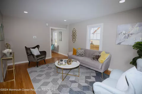 236 Broad St, Matawan, NJ 07747 photo 2