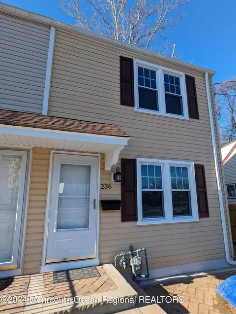 236 Broad St, Matawan, NJ 07747