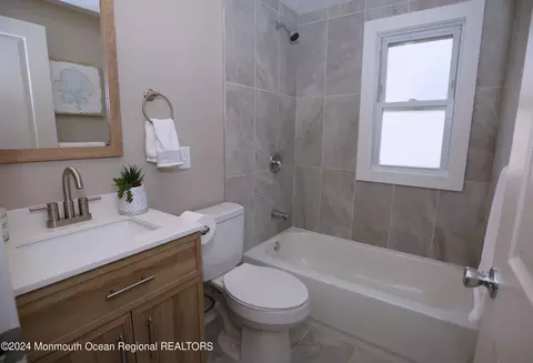 236 Broad St, Matawan, NJ 07747 photo 14