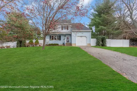531 Manasquan Ct, Brick, NJ 08724