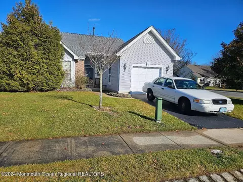 88 Butler Ave, Bayville, NJ 08721