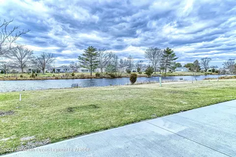 791 Jamaica Blvd, Toms River, NJ 08757