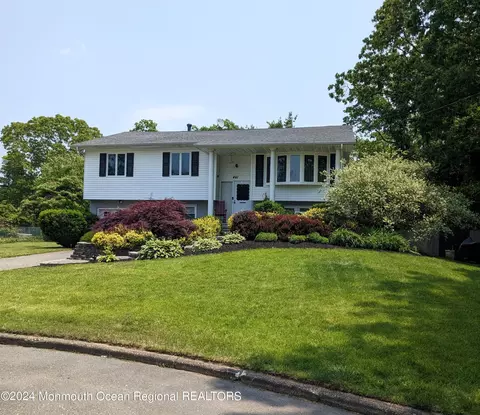 441 Vine St, Brick, NJ 08723