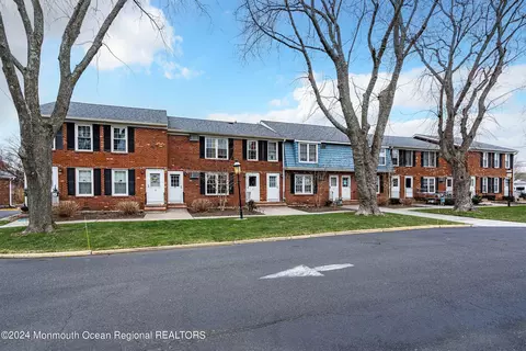 330 Route 35 S #7, Point Pleasant Beach, NJ 08742