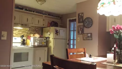 Dining - 8 Eagle Rd, Jackson, NJ 08527 photo 3 of 3