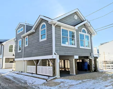 113 W Pelican Way, Lavallette, NJ 08735