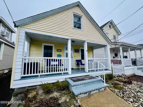 520 18th Ave, Belmar, NJ 07719