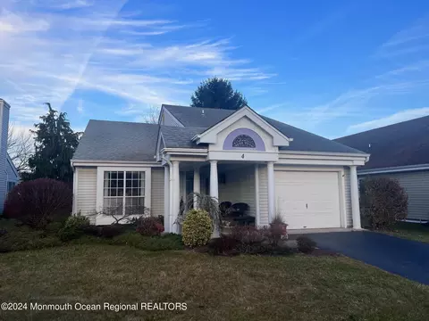 4 Mansfield Ave, Manchester, NJ 08759