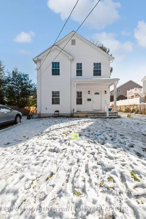 240 First Ave, Atlantic Highlands, NJ 07716