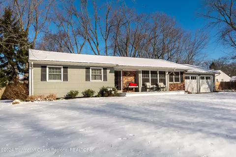 27 Avon Ave, Oceanport, NJ 07757