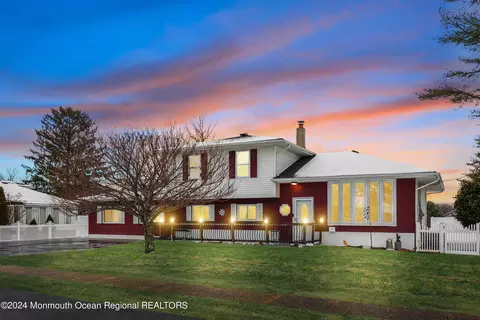 48 Burton Dr, Howell, NJ 07731
