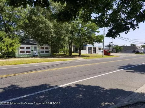 1612 Beaver Dam Rd, Point Pleasant, NJ 08742