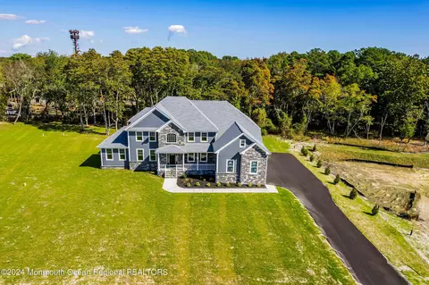 3 Haystack Ct, Howell, NJ 07731 photo 3