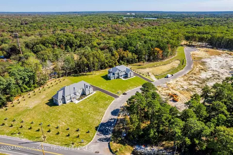 3 Haystack Ct, Howell, NJ 07731 photo 2