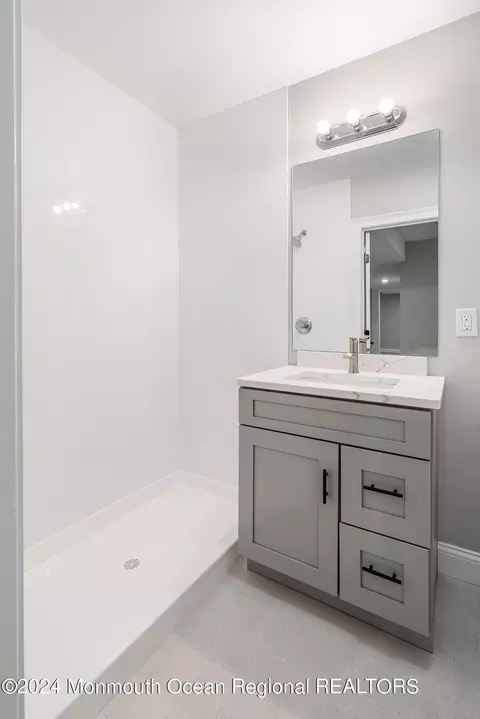3 Haystack Ct, Howell, NJ 07731 photo 23