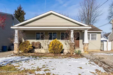 2219 Rogers Rd, Point Pleasant, NJ 08742
