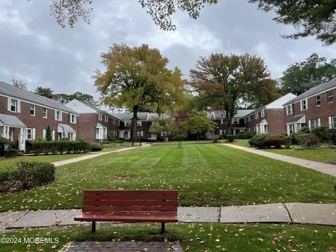 69 Manor Dr, Red Bank, NJ 07701