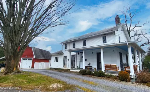 57 Willow Dr, Little Silver, NJ 07739