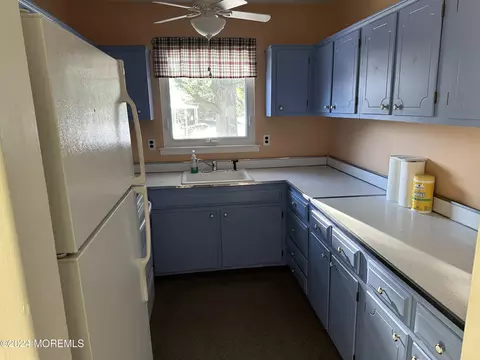 203 A Aster Pl, Whiting, NJ 08759 photo 7
