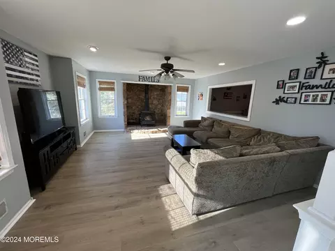 5 Bailey Ct, Jackson, NJ 08527 photo 6