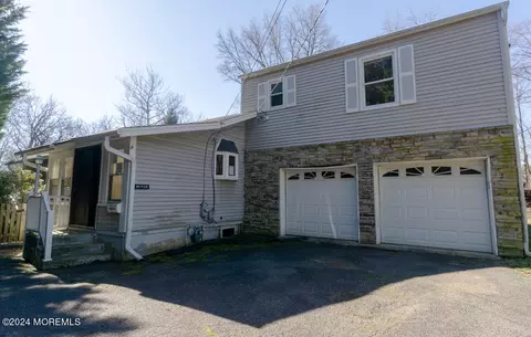 342 Sycamore Ave, Shrewsbury, NJ 07702
