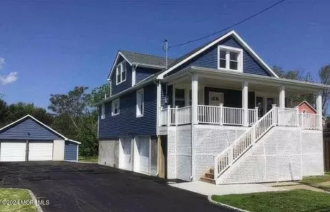 27 Macarthur Ave, Sayreville, NJ 08872